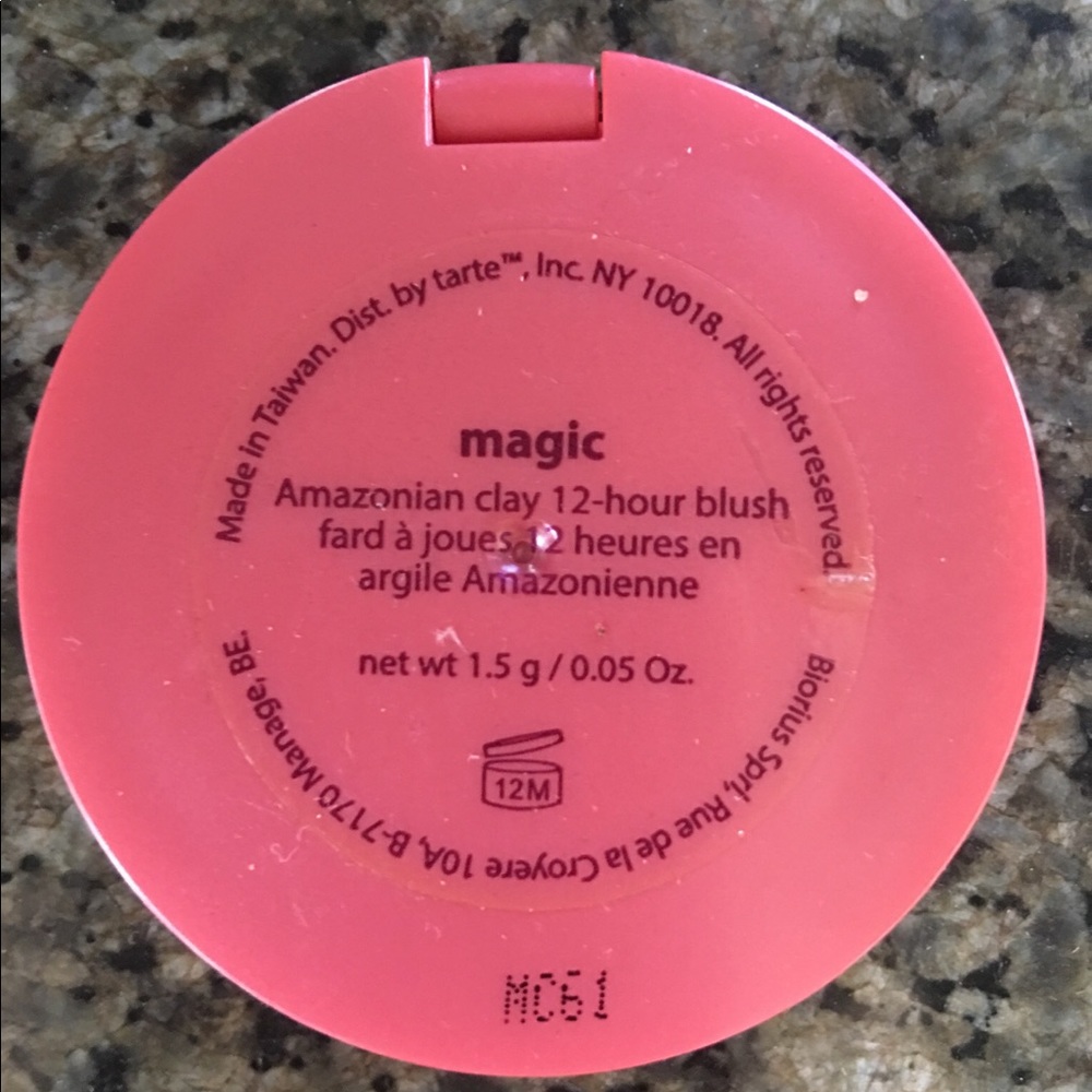 Amazonia clay 12 hour blush - Picture 3 of 4